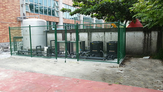 屏東女中游泳池熱水設備PVC菱形網烤漆圍籬